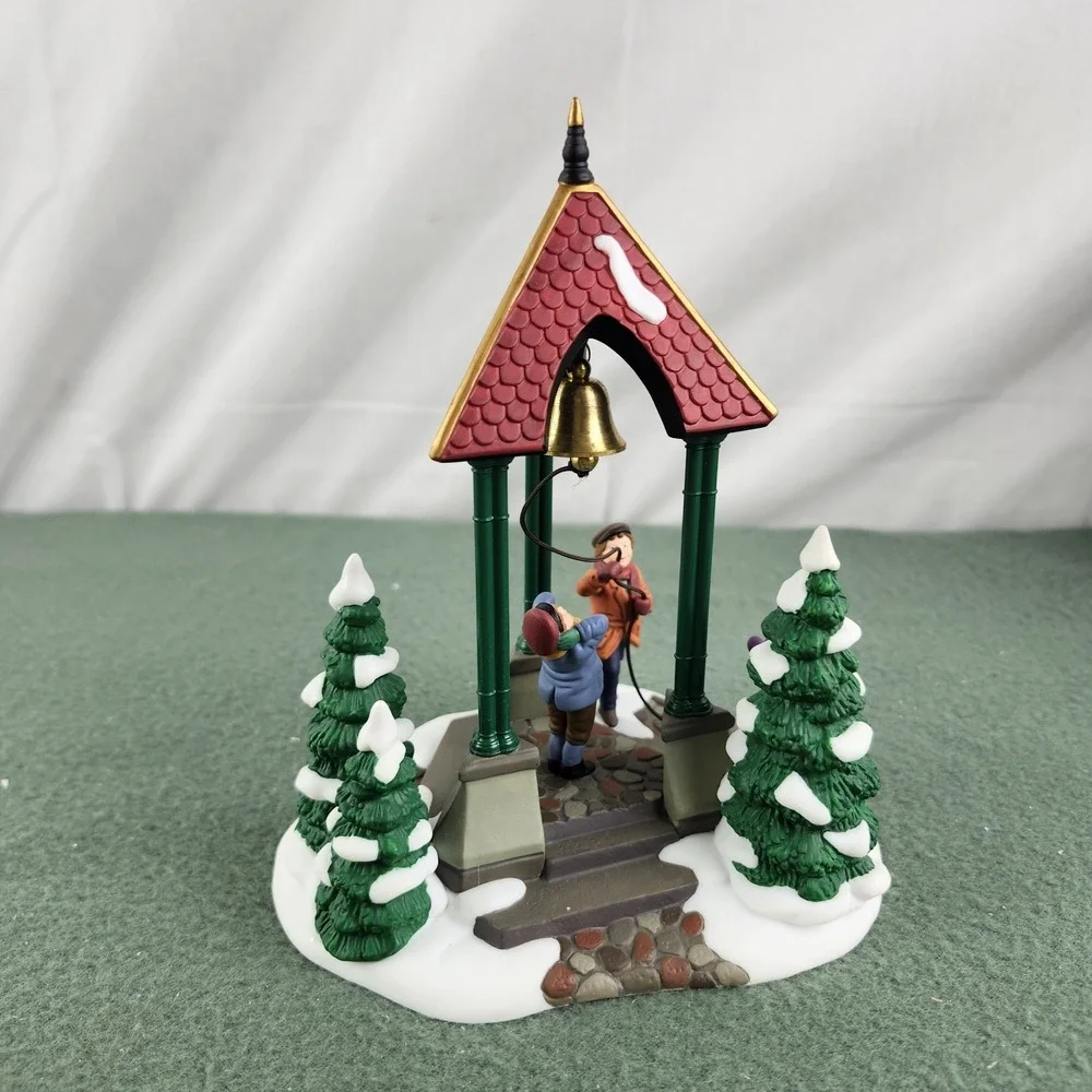 Dept 56 Heritage Village Christmas Bells Porcelain Bell Ringer 1996 58711 Boxed
